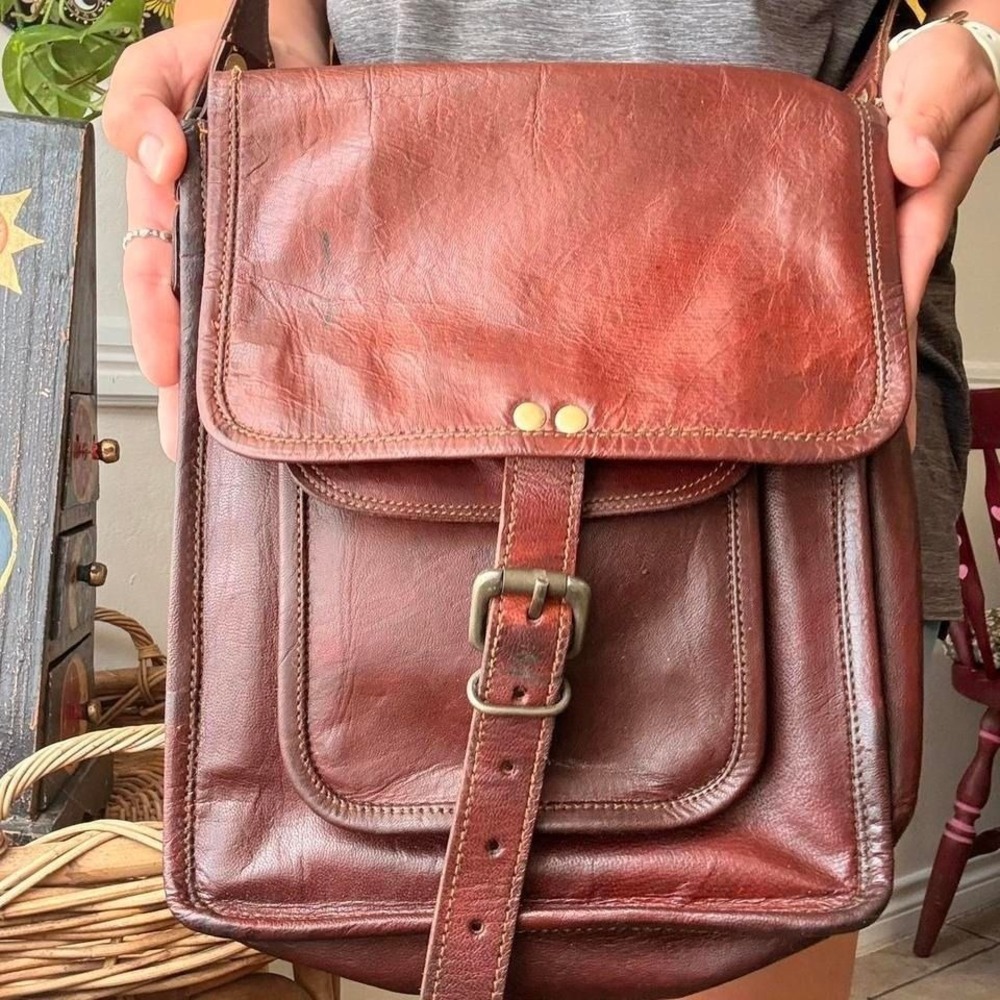Vtg 70s Leather Satchel Messenger Crossbody Bag Canvas Interior Avocado Green
